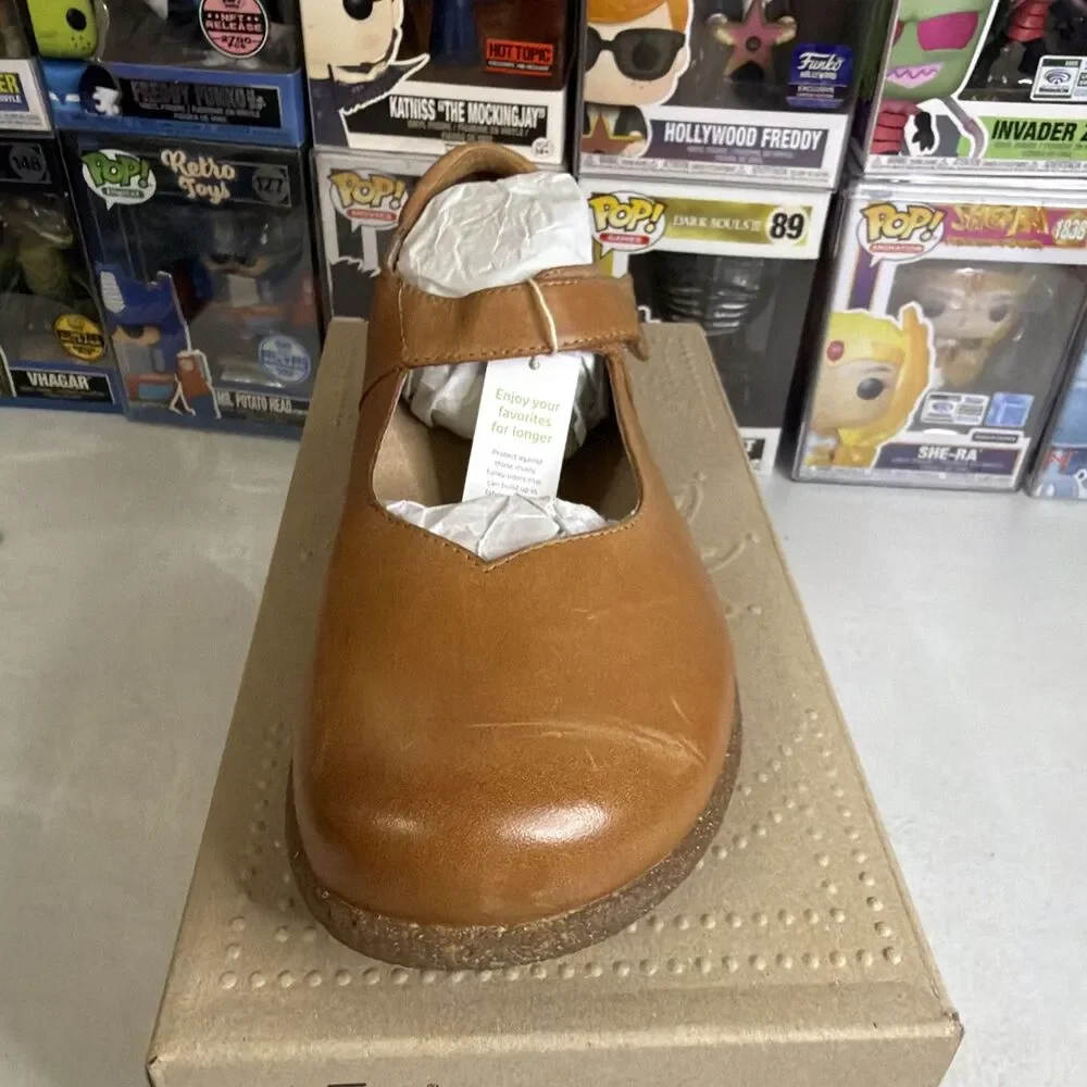 Taos Women’s Ultimate Caramel Size EU 41 US 10-10.5 NWB